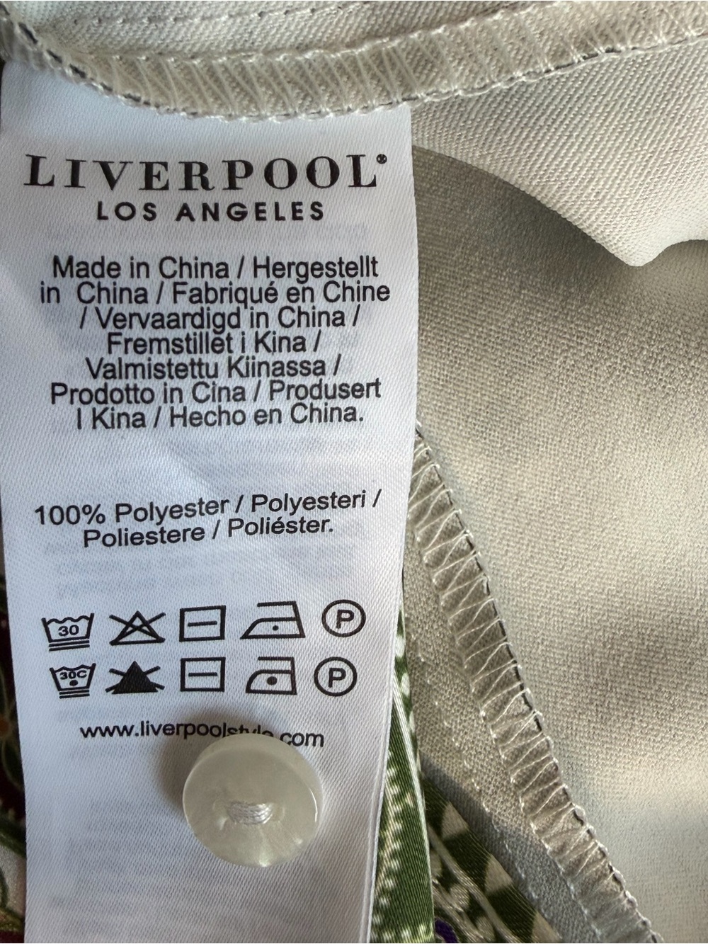 NWT Liverpool Los Angeles Mock Neck Halter Top, Medium - Picture 11 of 11